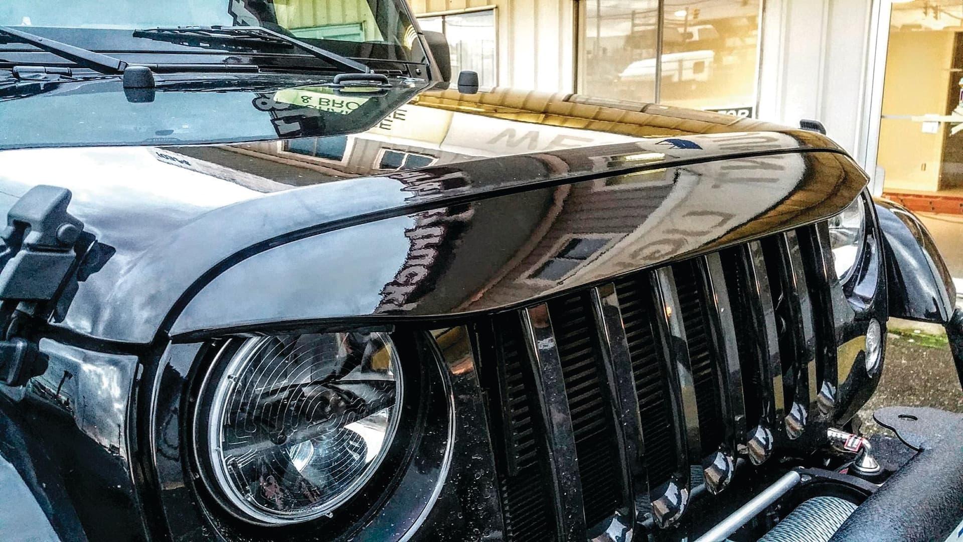 Rugged Ridge Jeep NightHawk Light Brow, Black